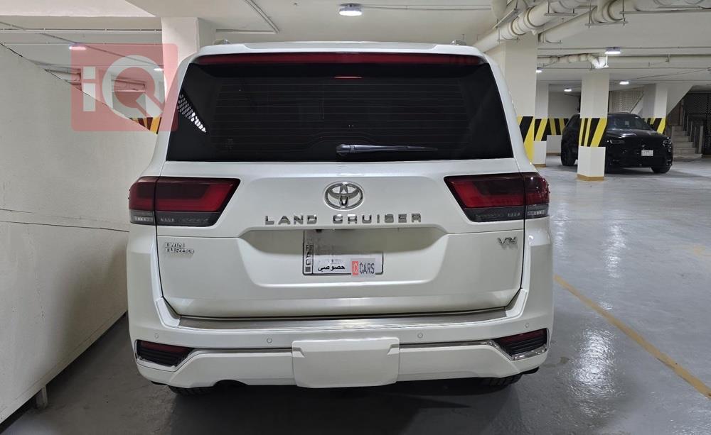 تويوتا لاندكروزر